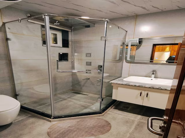 palette hotel cecil by checkin srinagar