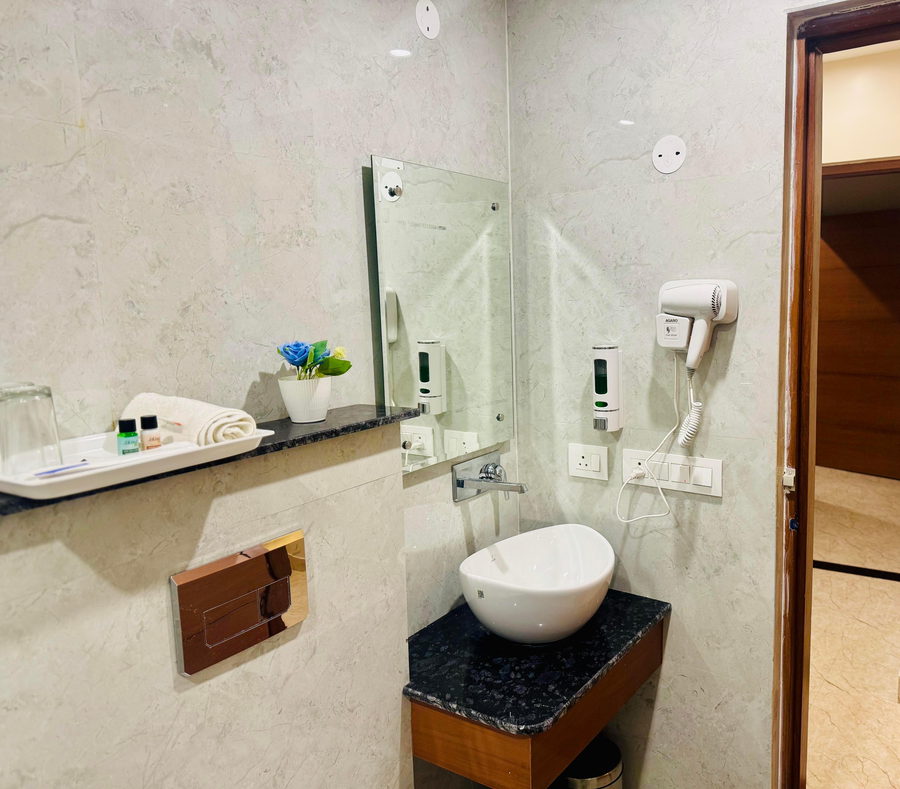 the rivanta hotel zirakpur