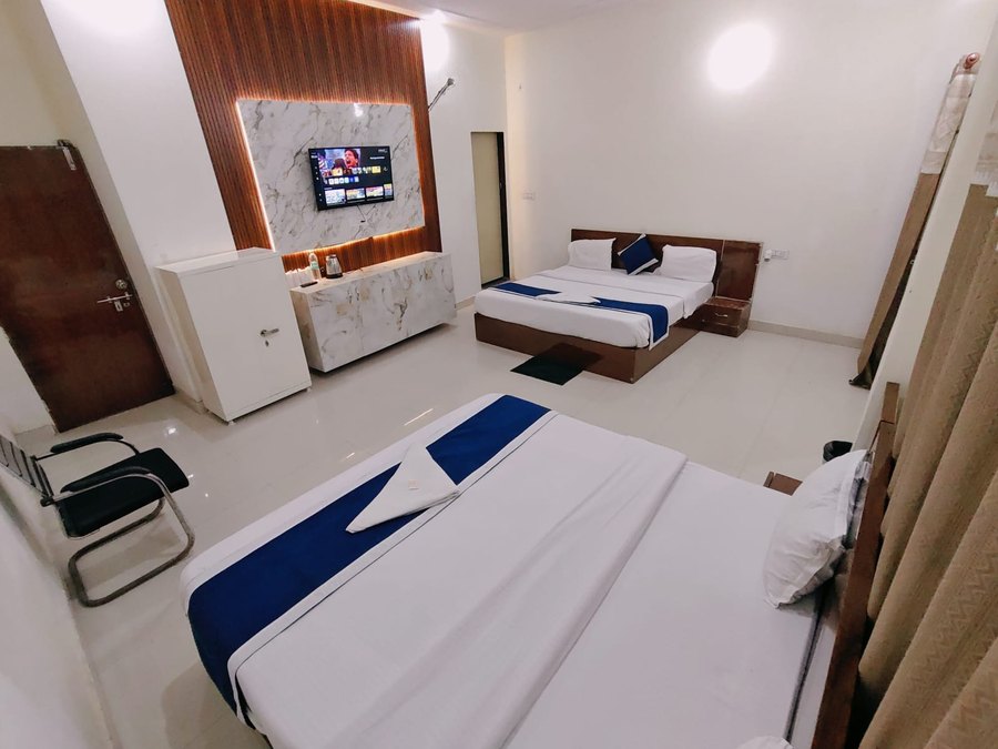 radhe shyam resort vrindavan by hrg