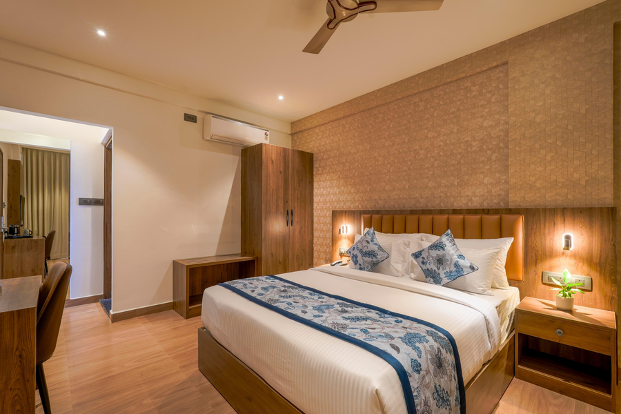 royal mark hotel