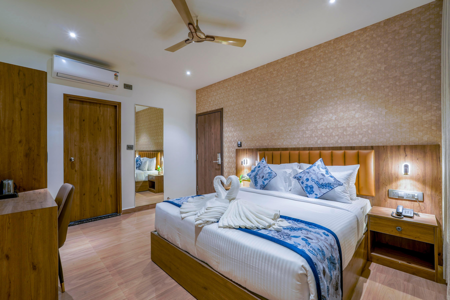 royal mark hotel