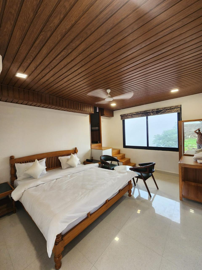 hotel sharna the laxman niwas