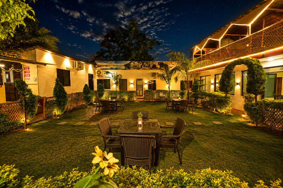 happy forest inn