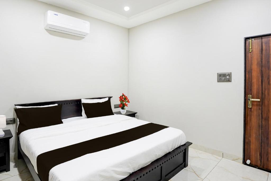 townhouse rajendra nagar main road