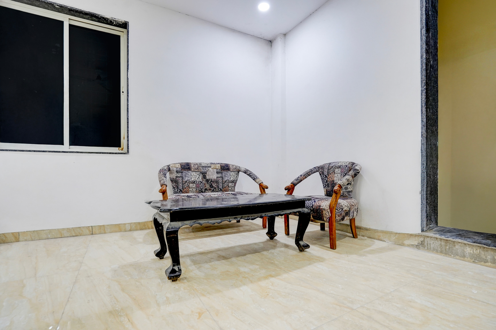 super collection o sector 14 udaipur formerly hotel jk inn