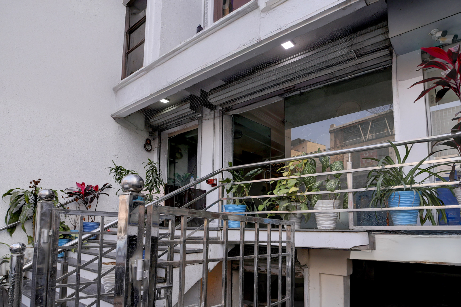 super collection o sector 14 udaipur formerly hotel jk inn