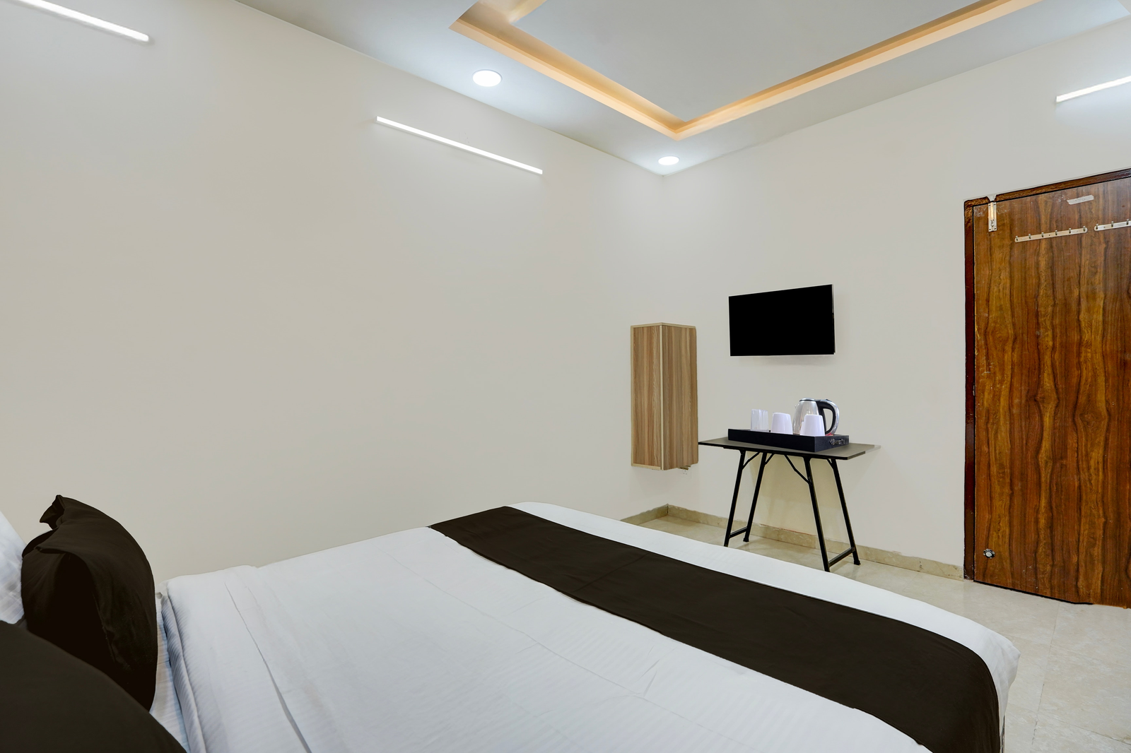 super collection o sector 14 udaipur formerly hotel jk inn