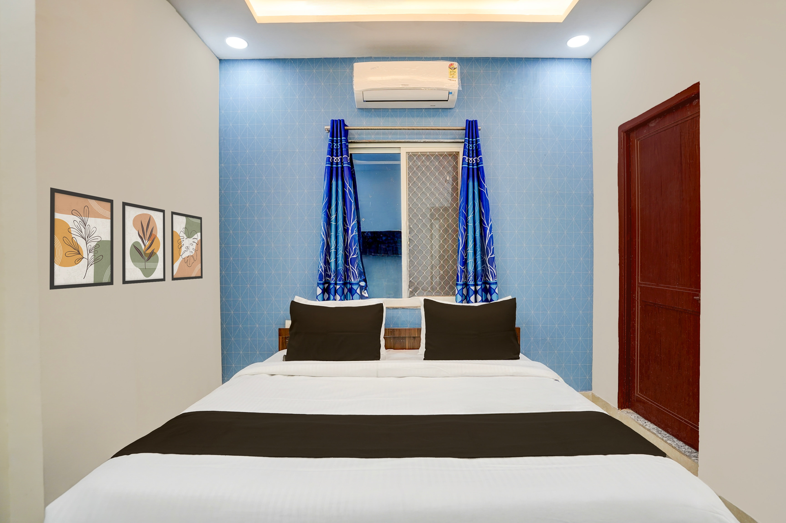 super collection o sector 14 udaipur formerly hotel jk inn