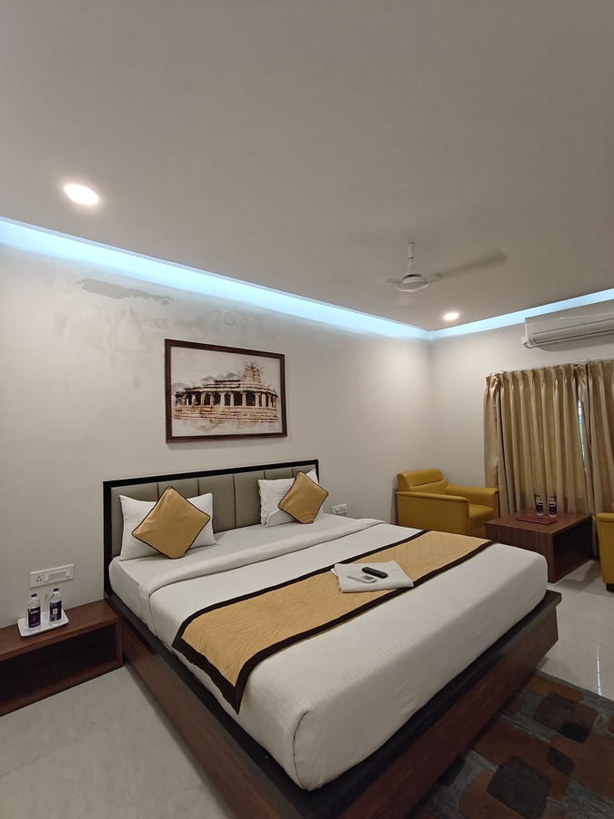 vov hotels vijayapura
