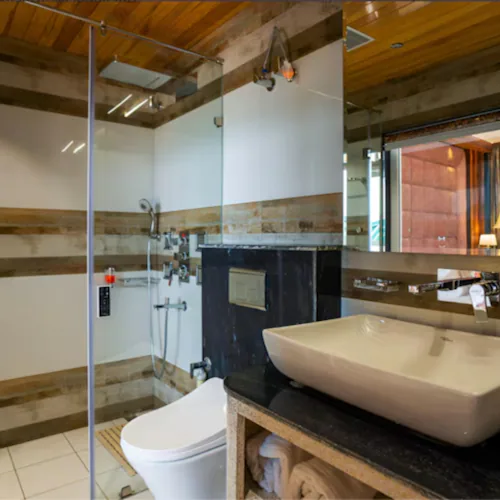 moustache select mcleodganj