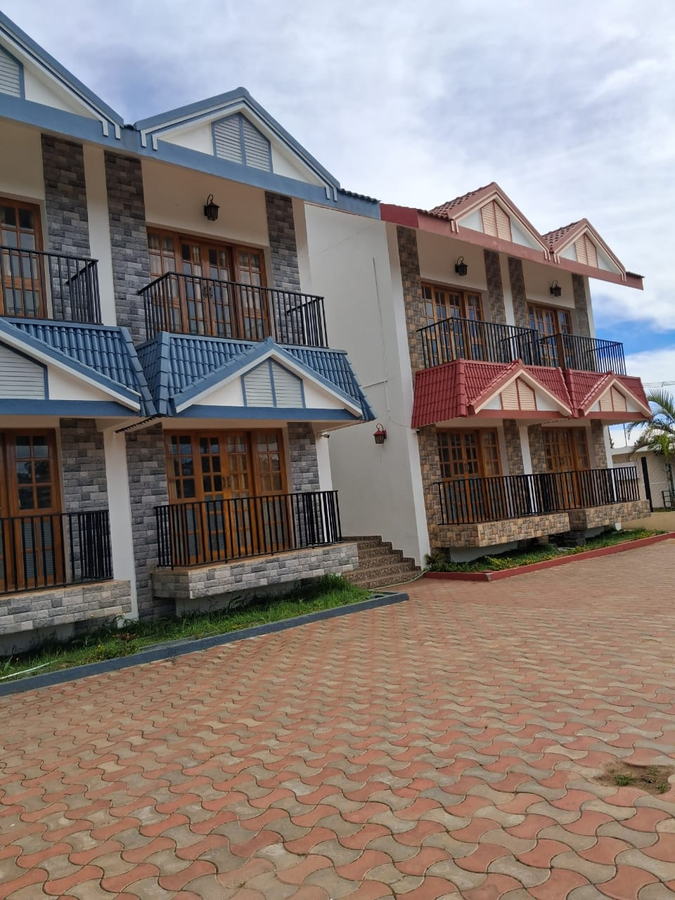 aristo clouds king suite