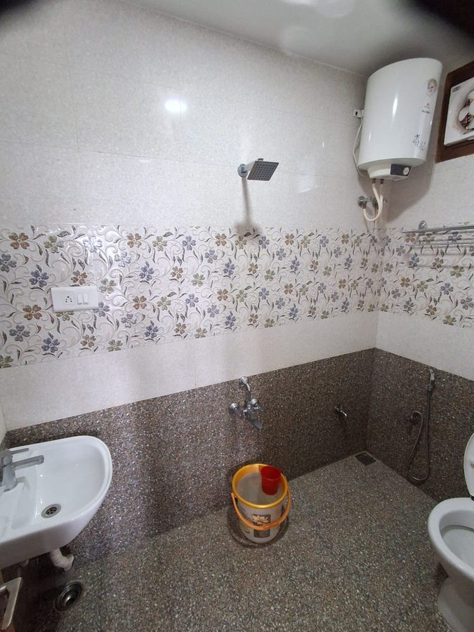 aristo clouds king suite