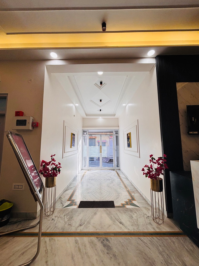 Regal Retreat,,2 star