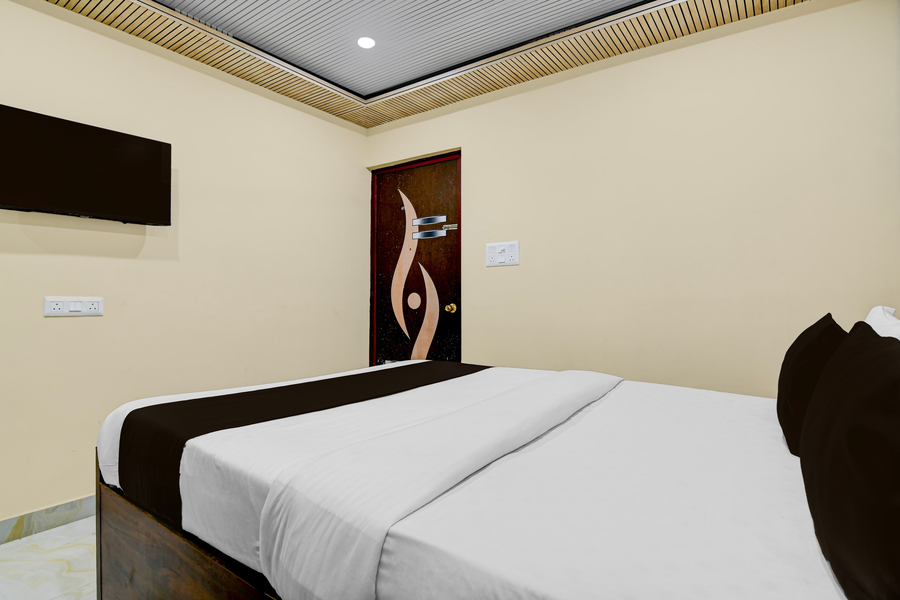 townhouse madhyamgram chowmatha bus terminal kolkata formerly star guest house