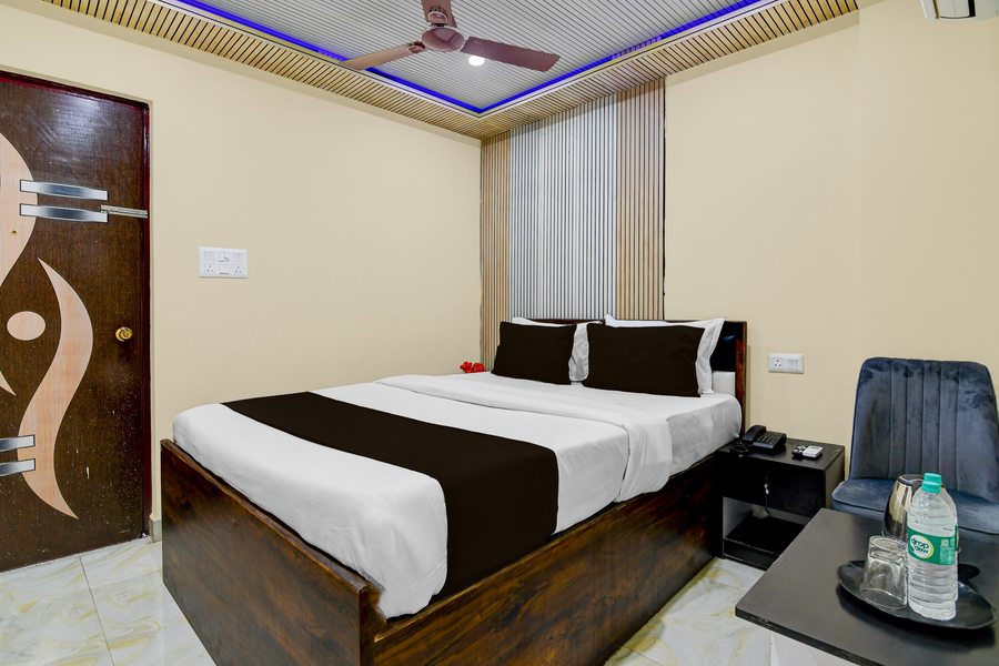 townhouse madhyamgram chowmatha bus terminal kolkata formerly star guest house