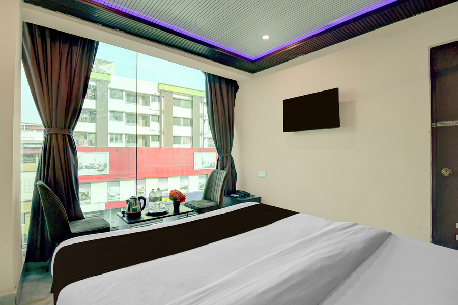 townhouse madhyamgram chowmatha bus terminal kolkata formerly star guest house