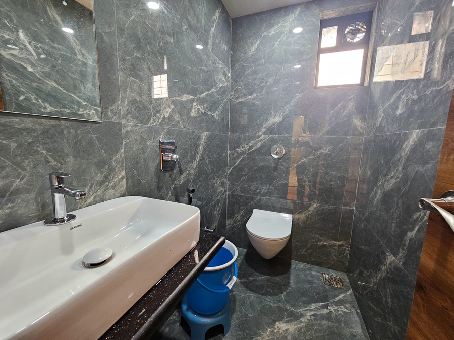 hotel imperial suite