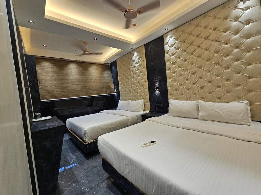 hotel imperial suite