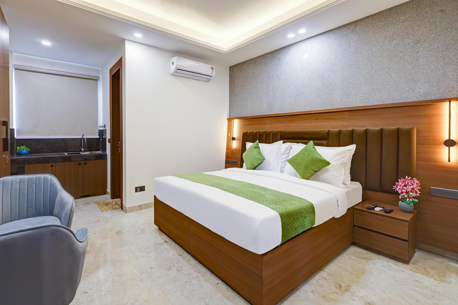 limewood stay premium studios near sector 29