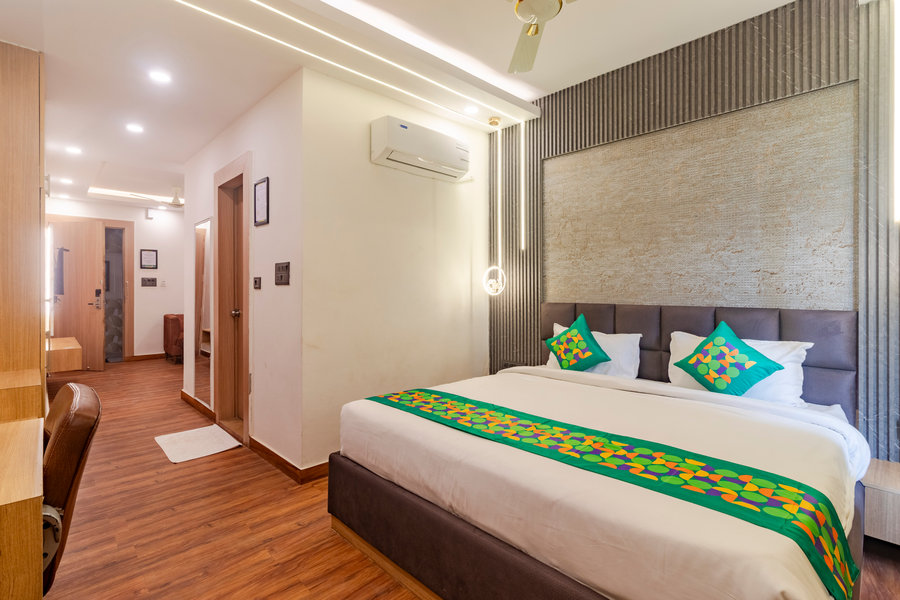 treebo kgf villa with swimming pool