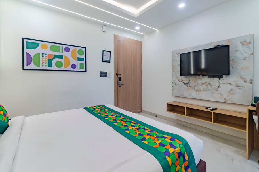 treebo kgf villa with swimming pool