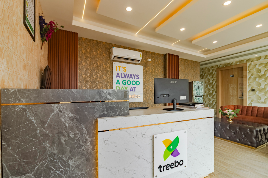 treebo kgf villa with swimming pool