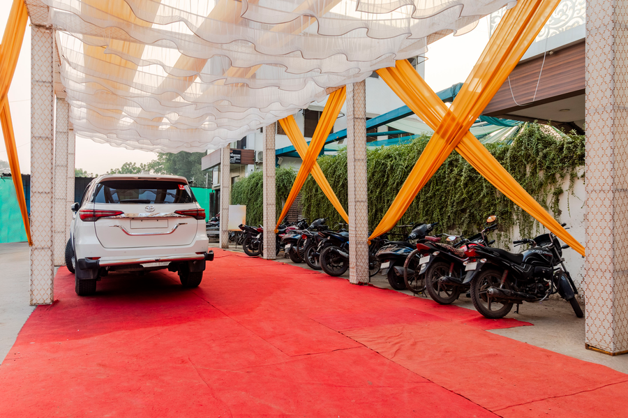 treebo kgf villa with swimming pool