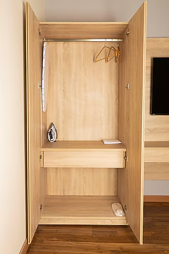 asar capoors hotel hazratganj by orion hotels