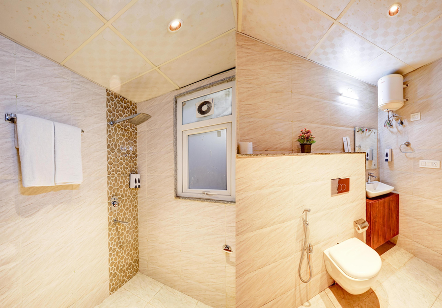 limewood stay oasis golf course road