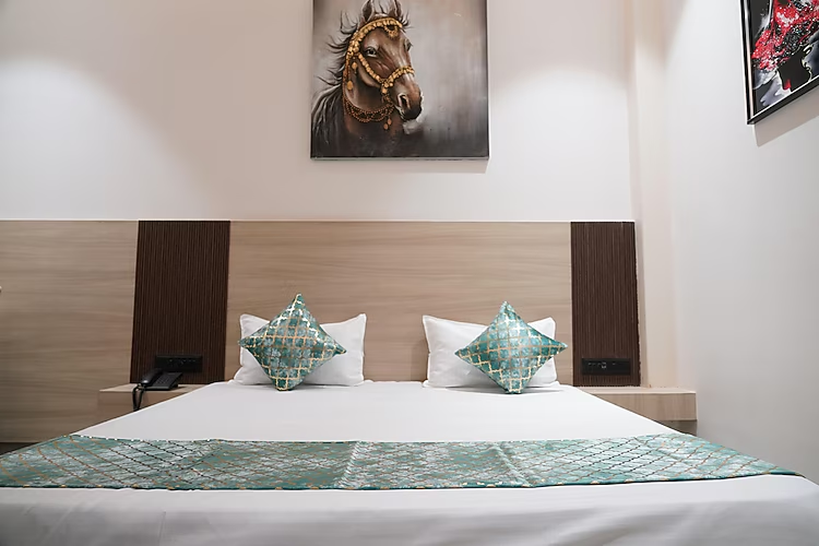 prince diamond boutique hotel