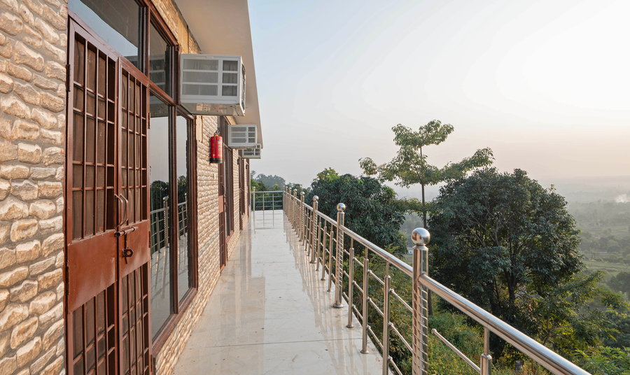 treebo samsara villas and spa