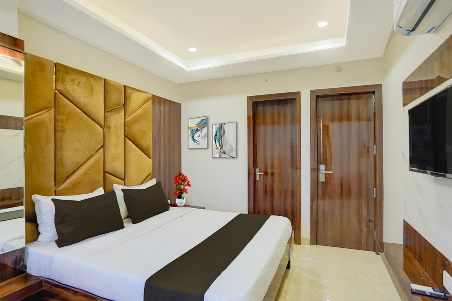 super townhouse oak railway junction kota formerly hotel crosslane