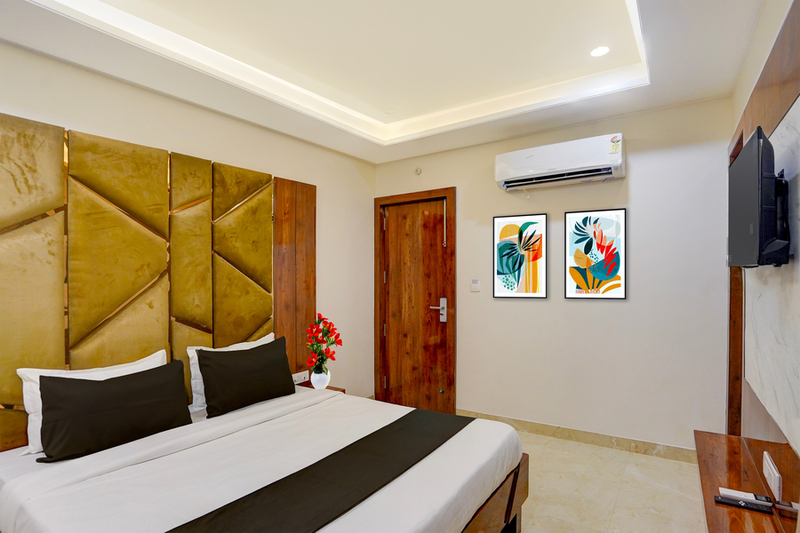 super townhouse oak railway junction kota formerly hotel crosslane