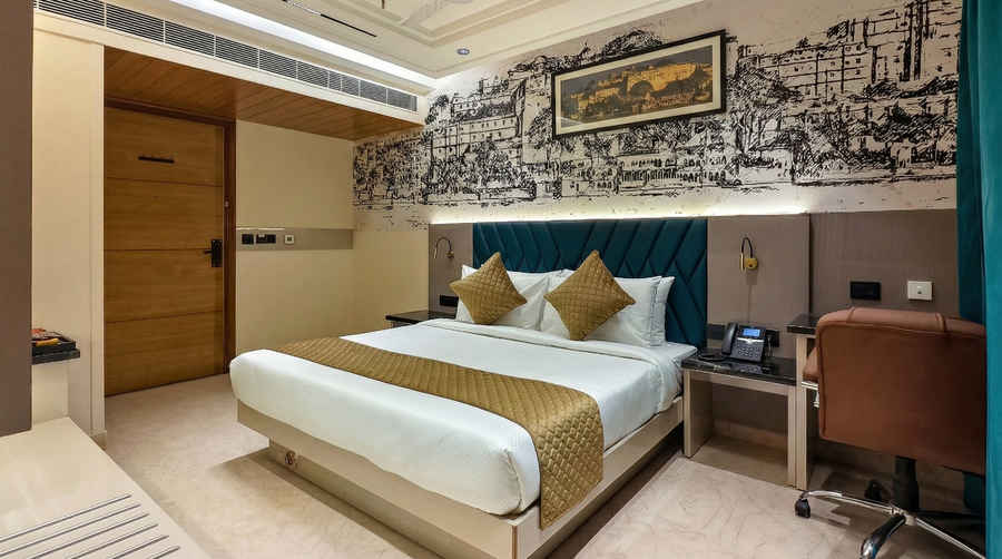 nanak niwas beacon new delhi paharganj