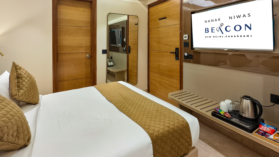 nanak niwas beacon new delhi paharganj