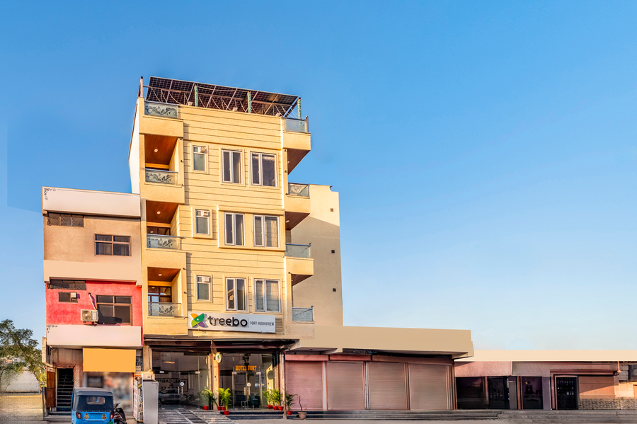 treebo fort mountview jalmahal