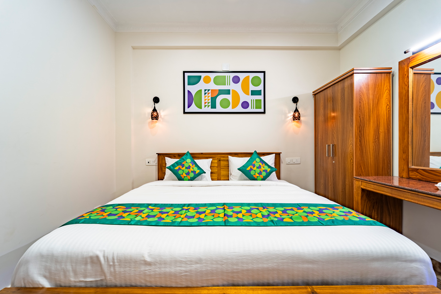treebo lumino crown 850 meters from ooty lake