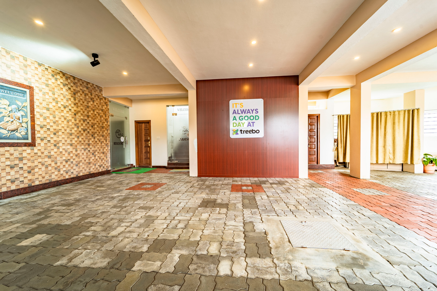 treebo lumino crown 850 meters from ooty lake