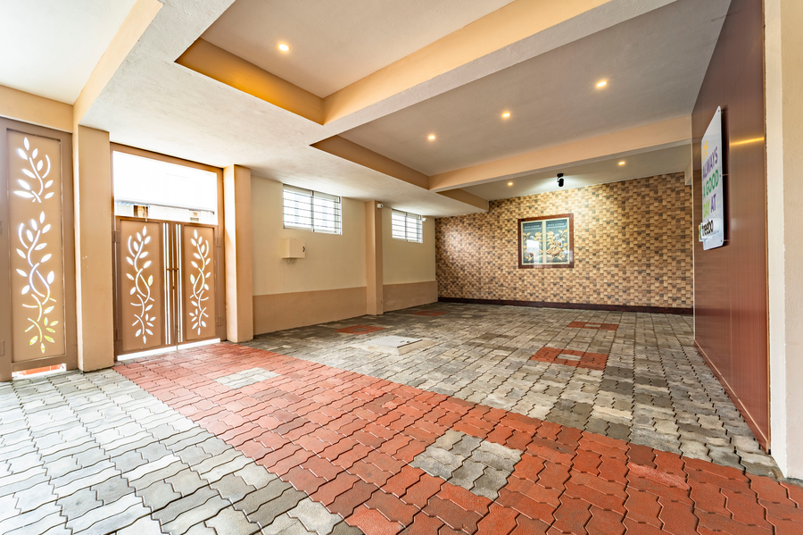 treebo lumino crown 850 meters from ooty lake