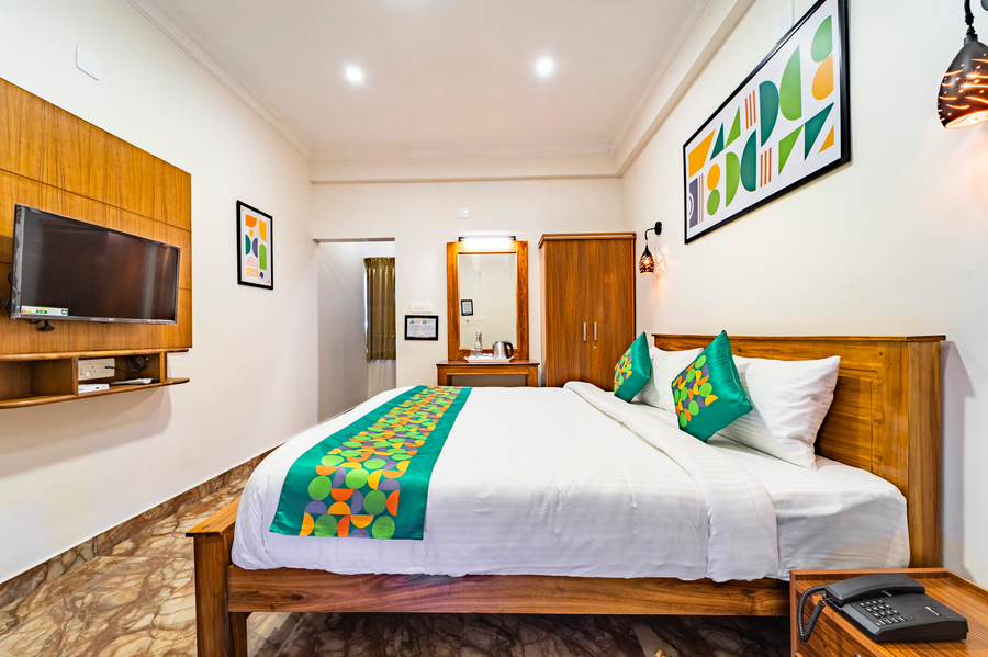 treebo lumino crown 850 meters from ooty lake