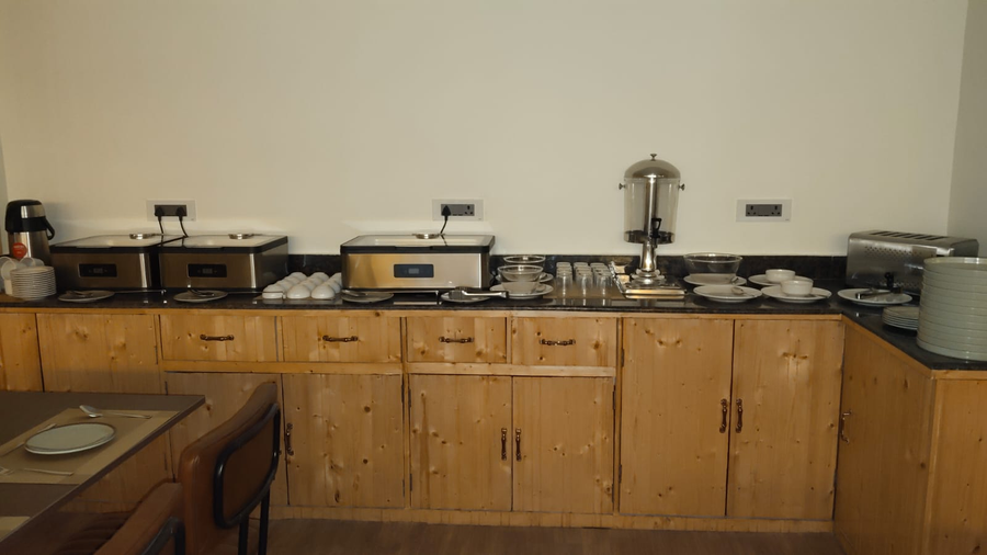 Rosenbluth Inn- Kolkata,,3 star