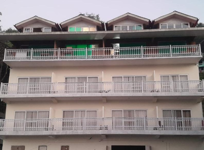 rosenbluth inn kolkata