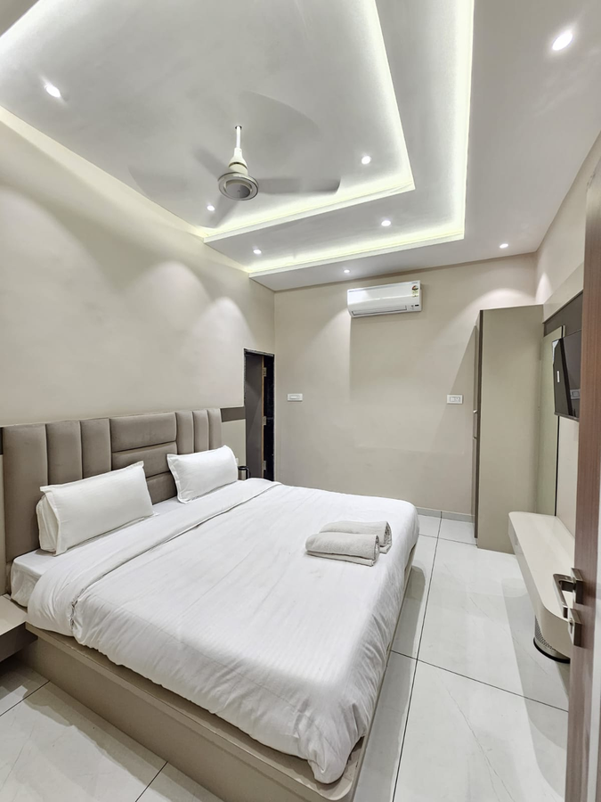 Geetanjali Villa,Near Mount Abu Bus Stand,3 star