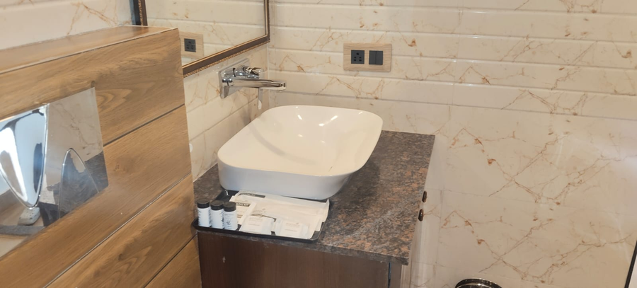 rosenbluth inn darjeeling