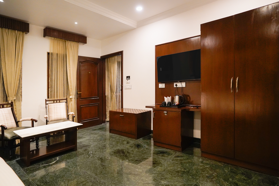 hnm the boutique hotel