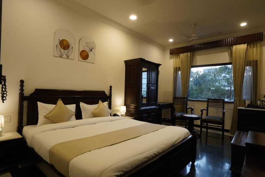 hnm the boutique hotel