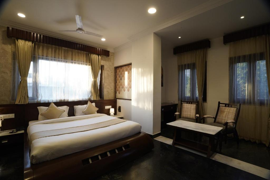 hnm the boutique hotel