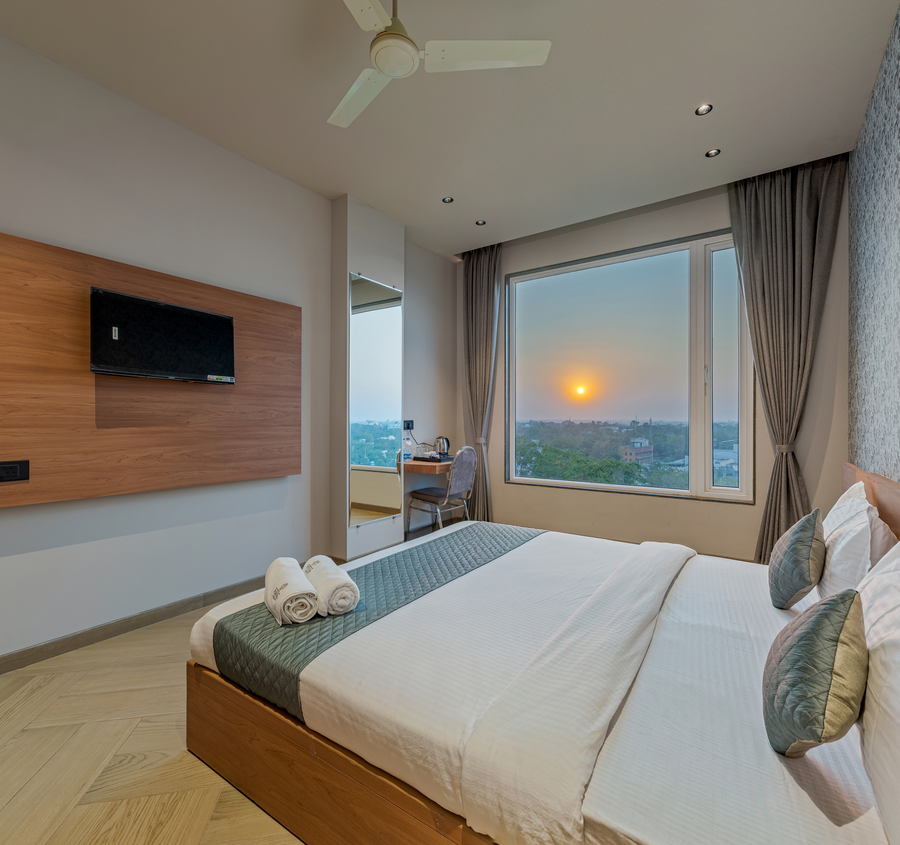 hotel purnima regency riverfront