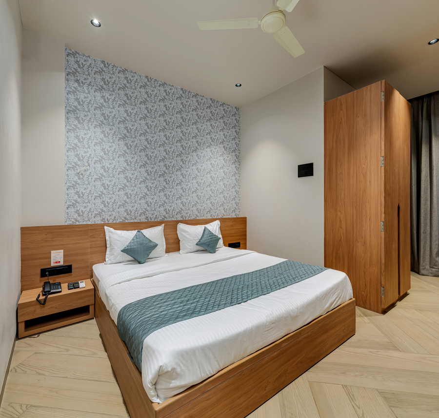 hotel purnima regency riverfront