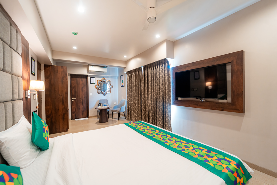 treebo premium nova candolim with pool and spa